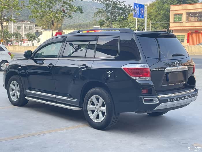 新到惠州牌14年丰田汉兰达极品车况费用到12月底实表