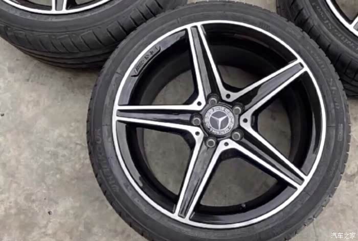 奔驰c级轮毂19寸精品套件