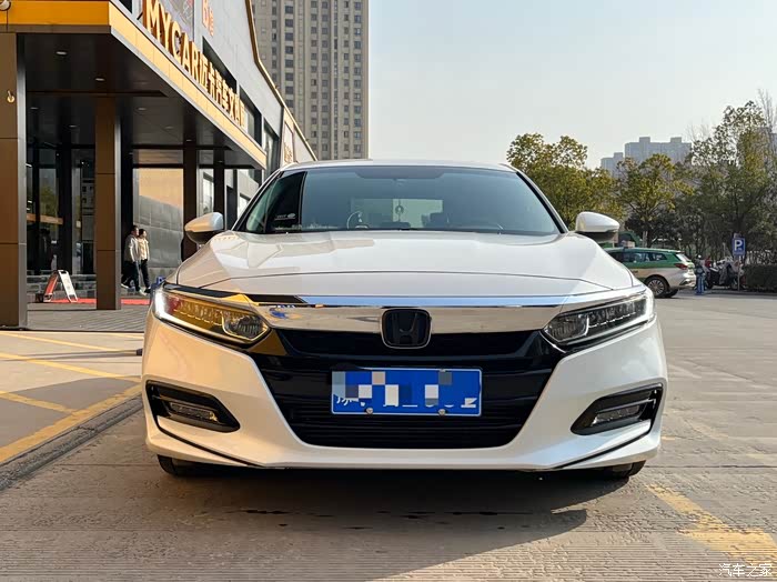 自用车出19年底雅阁18款260精英原版车况加装全车多色