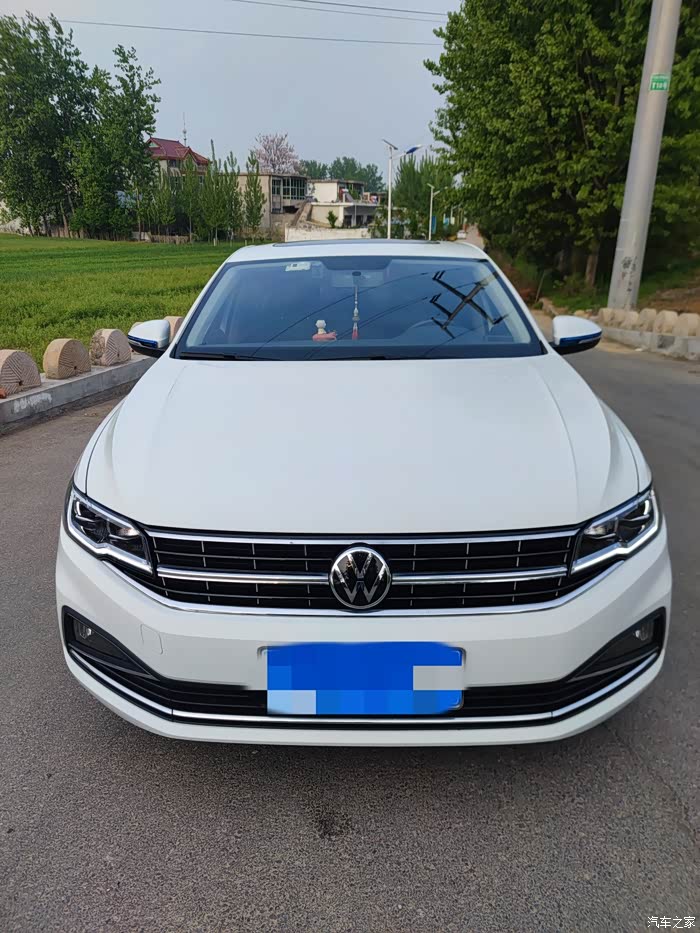 2021年1月份买的全新宝来手动舒适智联版,手动高配,车况很