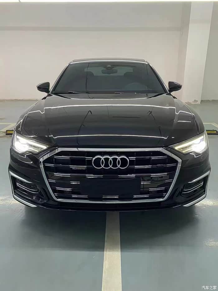 25.xx 21年奥迪a6l 40tfsi 甄选动感型 改装