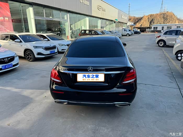 出2020款奔驰e300l殊享版