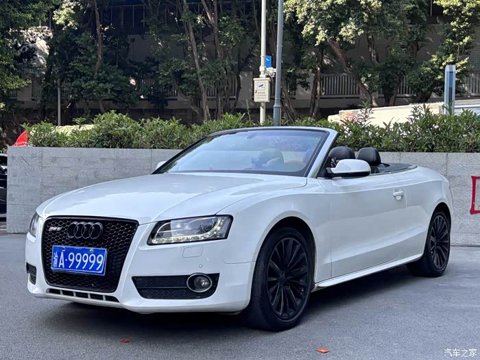 奥迪a52010款20tfsisportback舒