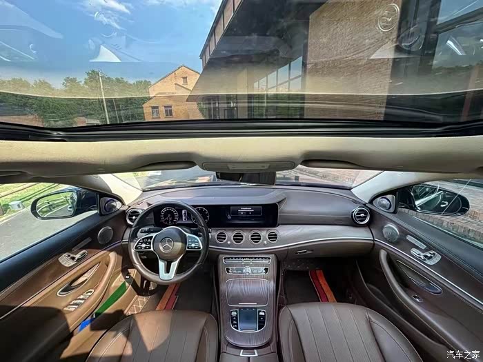 新的19年奔驰e300l时尚型车况无重大事故精品