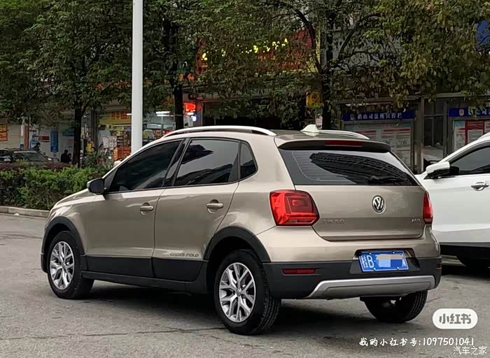 2017年12月大众polocorss版14l手动动