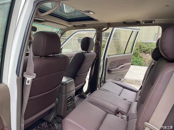 色最新到店2002年丰田霸道3400实拍图片保养到位