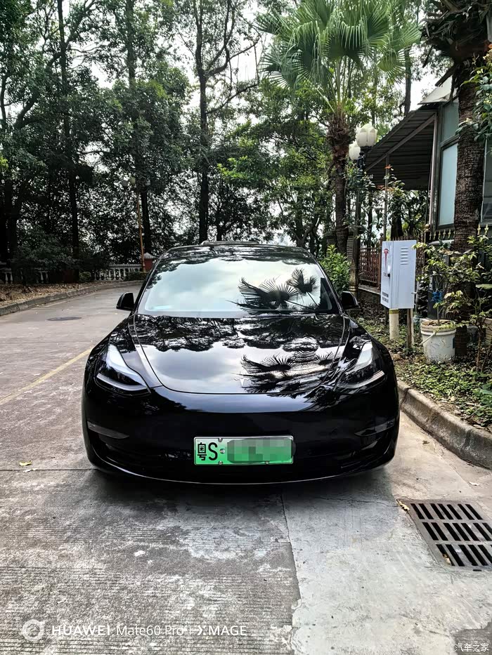 出自用21款特斯拉model3performance高性能版