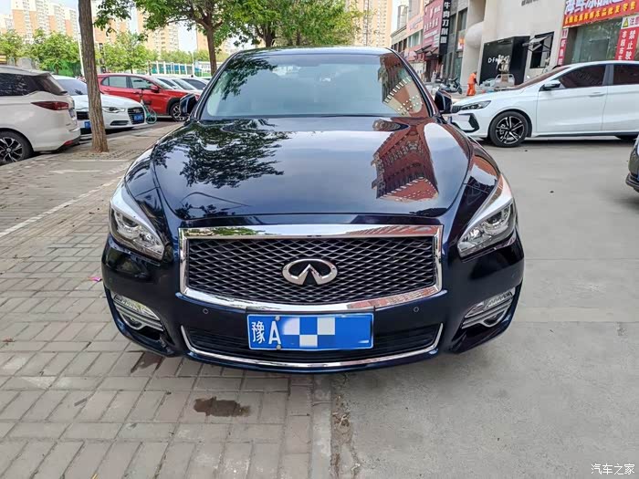 18年8月英菲尼迪q70l25悦享版一手八万公里原版原漆