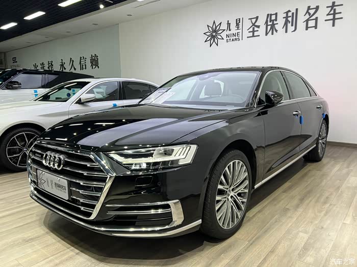 18款 奥迪a8l 55 tfsi quattro豪华型 仅