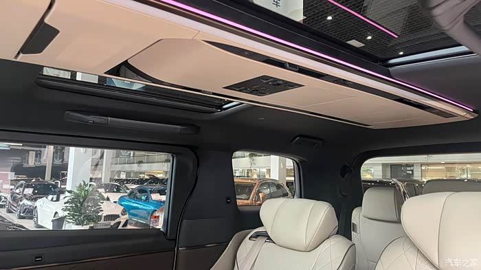 丰田埃尔法909臻享