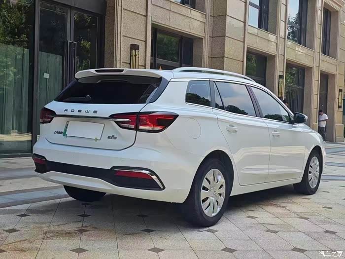 新到18年荣威ei5,305km续航,快慢双充,旅行版轿车