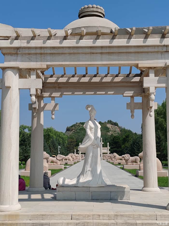 呼市第一次旅游  最后一站昭君墓