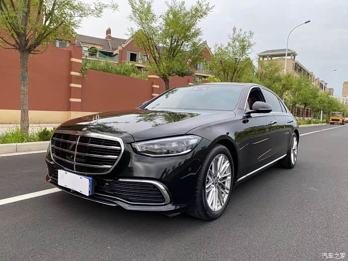 最新到店 22年奔驰s450l 全车原版原漆带车衣 3万公里