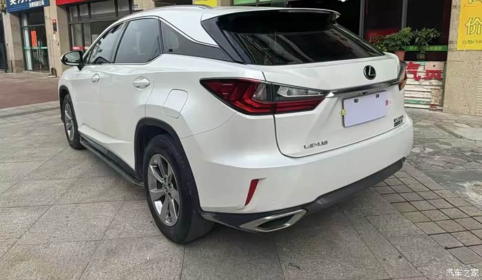 2019年上牌 进口雷克萨斯 rx300两驱精英版,一手车