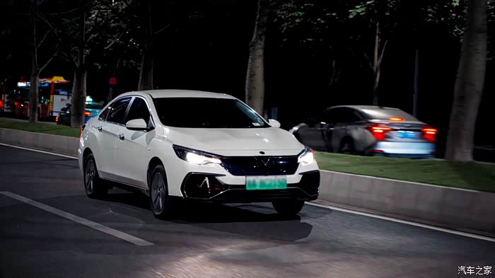 启辰d60 ev是东风启辰旗下首款纯电动轿车,于2019年4