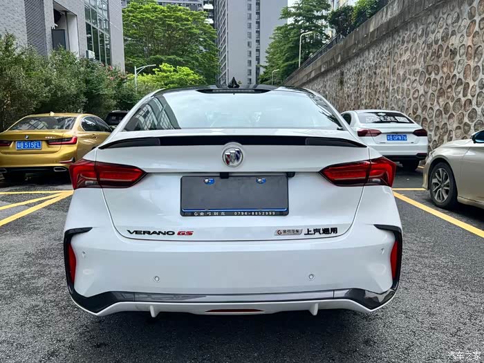 2023年11月上牌别克威朗1.5t pro gs疾风版 顶