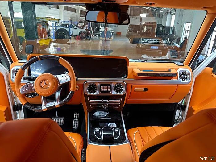 老款奔驰g63升级新款g63外观及内饰,全车包覆爱马仕橙,加