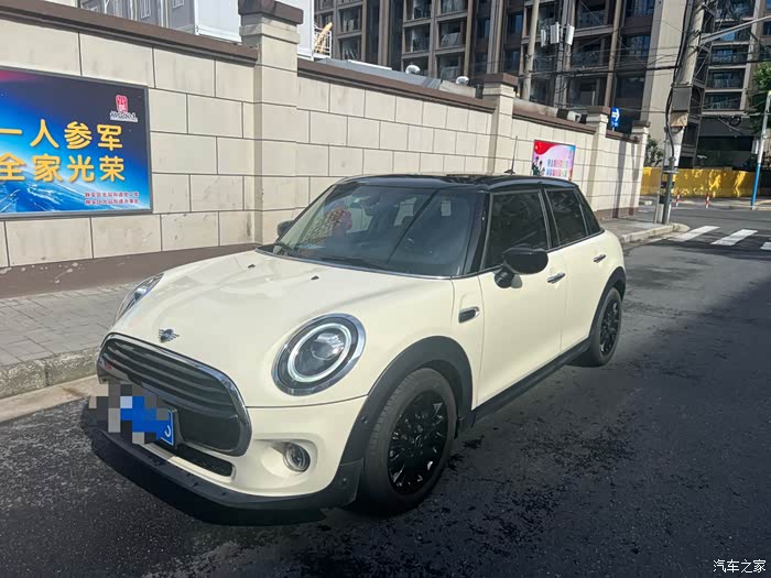 点击:>1|回复:>0mini论坛>出自用,20年6月上牌,迷你cooper5门经典,1.