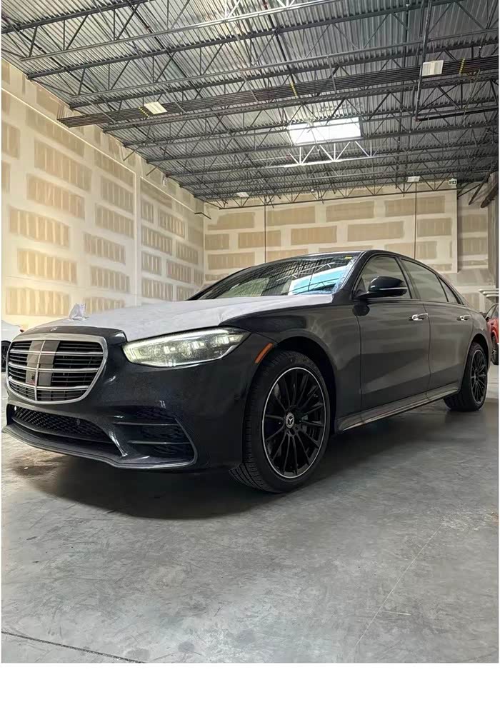 24款加拿大版本奔驰s500 颜色:黑/棕 生产日期:24.