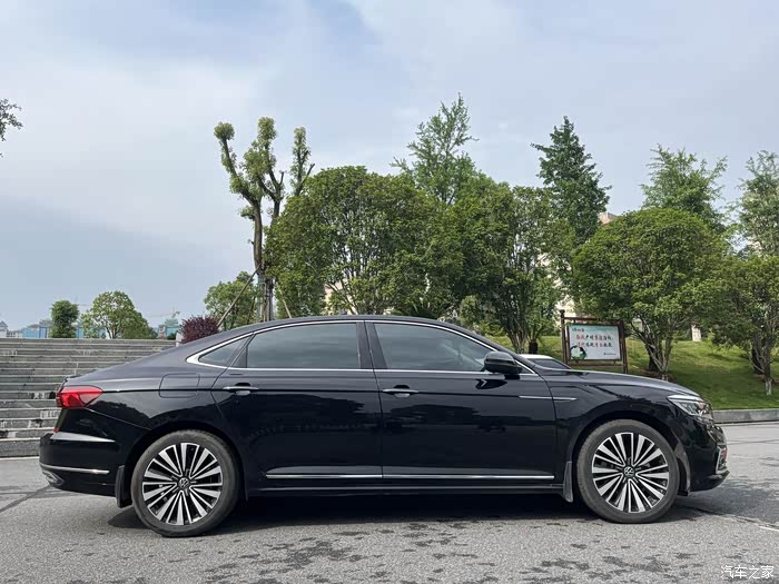 21款帕萨特330豪华版用车三年优缺点分享