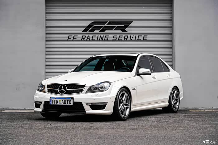 3万公里!3万公里! 2012款奔驰c63 6.