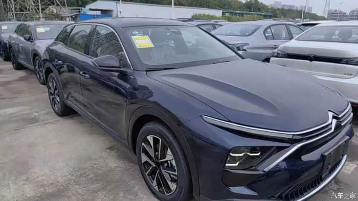 24款新车凡尔赛