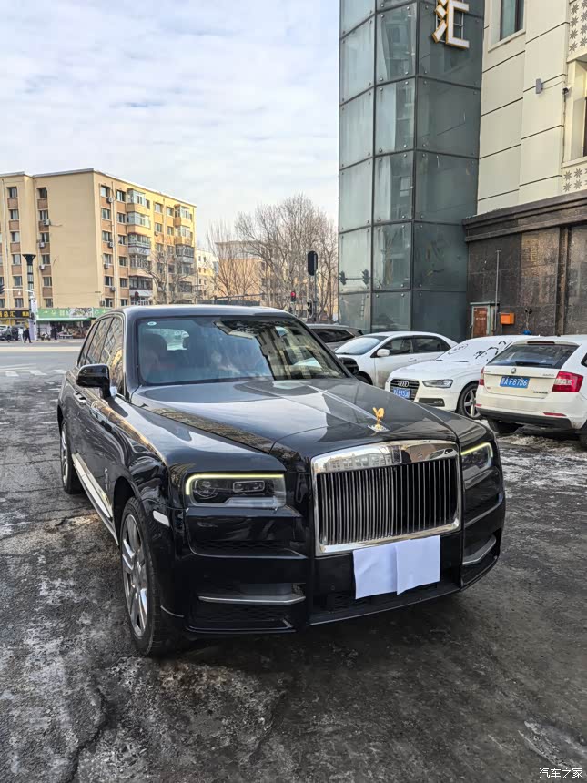 2019年劳斯莱斯库里南 全车原版原漆 33000公里实表