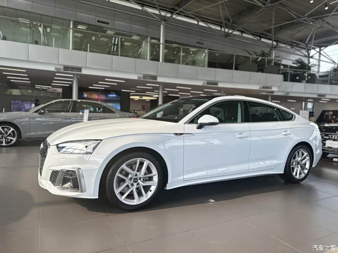 一眼定情,就选奥迪a5