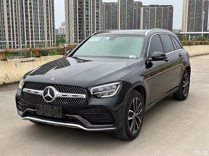 2021款奔驰glc63s图片