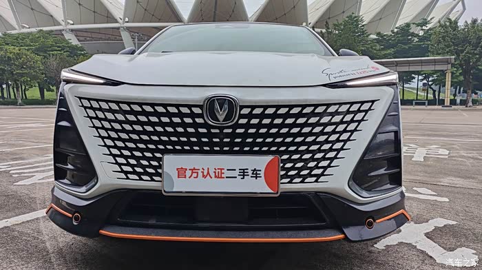 2021年长安uni-t旗舰版!1.5排量一手极品,原版原漆