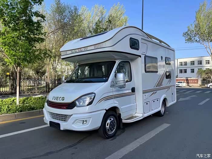 大连c型依维柯房车用车体验