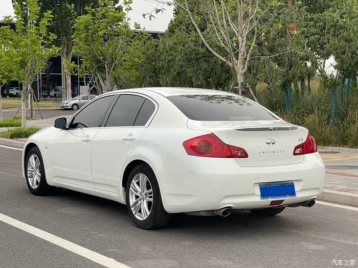 14年一手英菲尼迪g25全程4s仅仅行驶9万公里