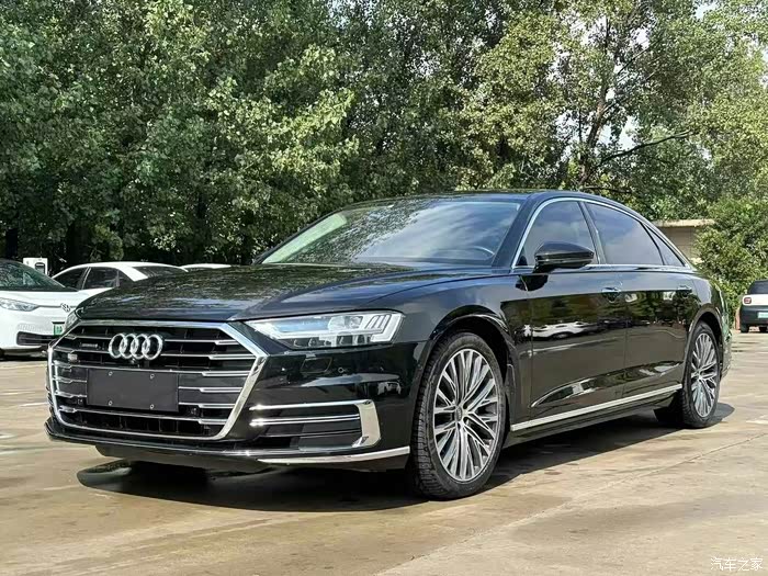 到店 21款奥迪a8 55豪华 9万多公里 原版原漆带车衣支