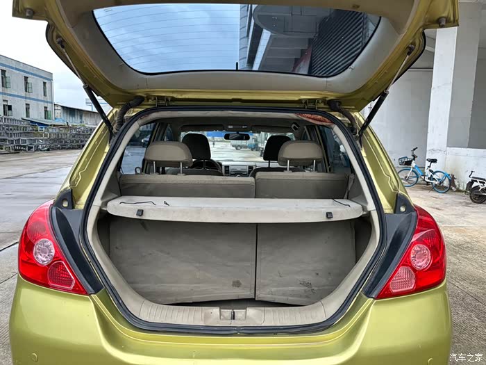 07年7月,日产骐达,1.6自波,年审保险同步,无事故,无水