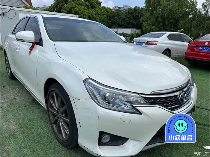 16年 丰田锐志 原版车况 几个面喷漆 7.6w公里 个人一