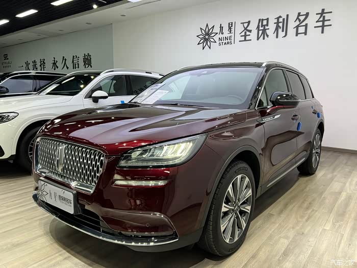 林肯 冒险家 2022款 2.0t 两驱尊雅版