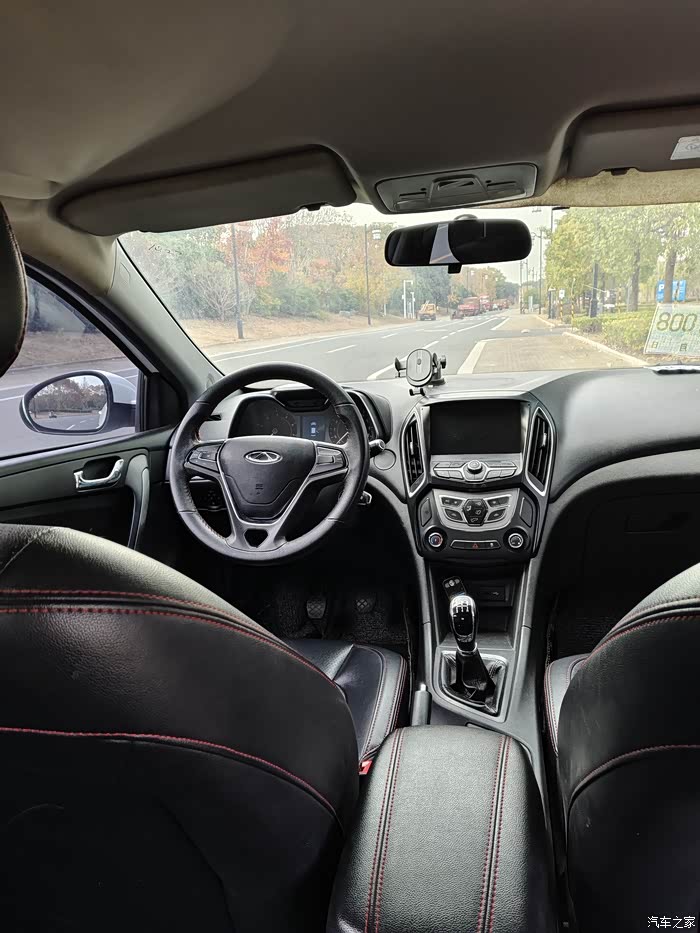 个人一手车,2017年奇瑞艾瑞泽5全车原版精品车况.手动挡