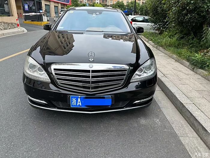 奔驰·s600l,10年8月上牌, 实表20万公里,车况精品