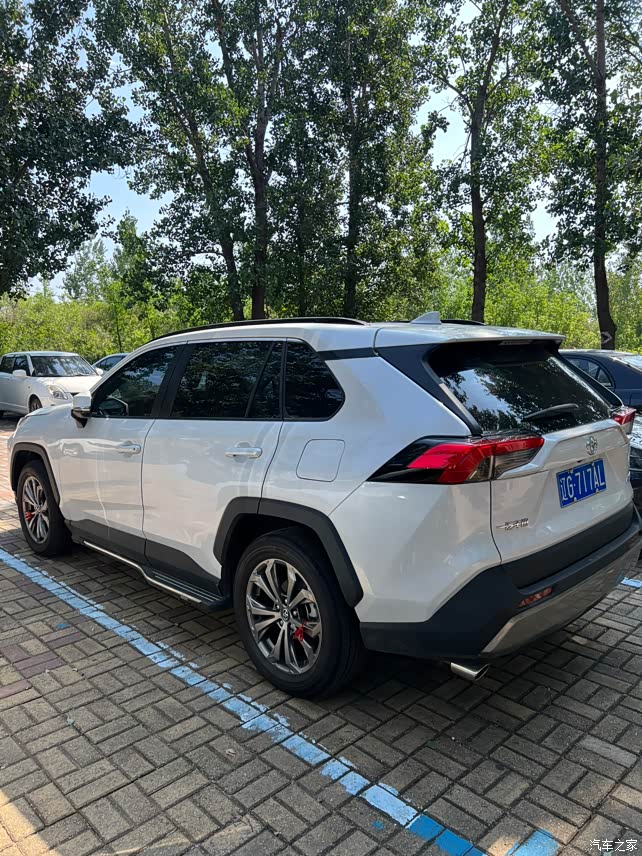 【图】丰田荣放rav4?2023加载车踏板记_rav4荣放论坛_汽车之家论坛