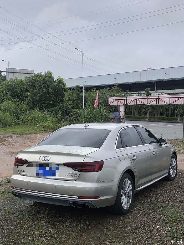 19年奥迪a4l,2.0t自动档,40tfsi高功, 目前5