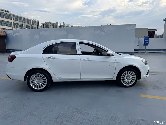 新到帝豪ev500,20年9月上牌,非营运,2.7万公里,纯