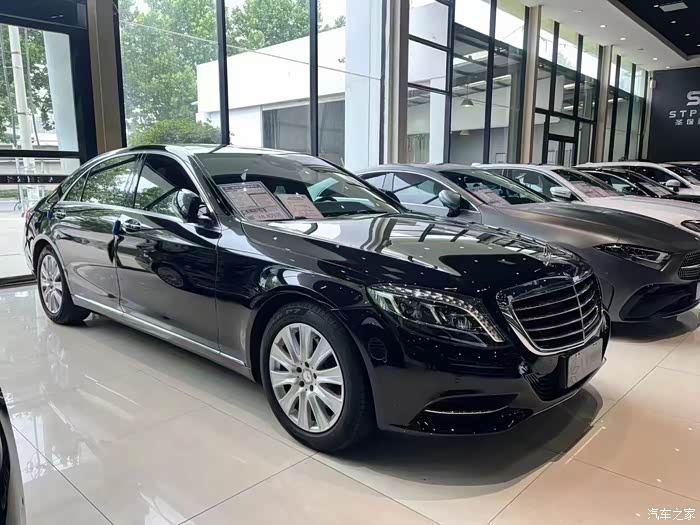 16年奔驰s320,精品车况 首付不到10 可置换 可按揭