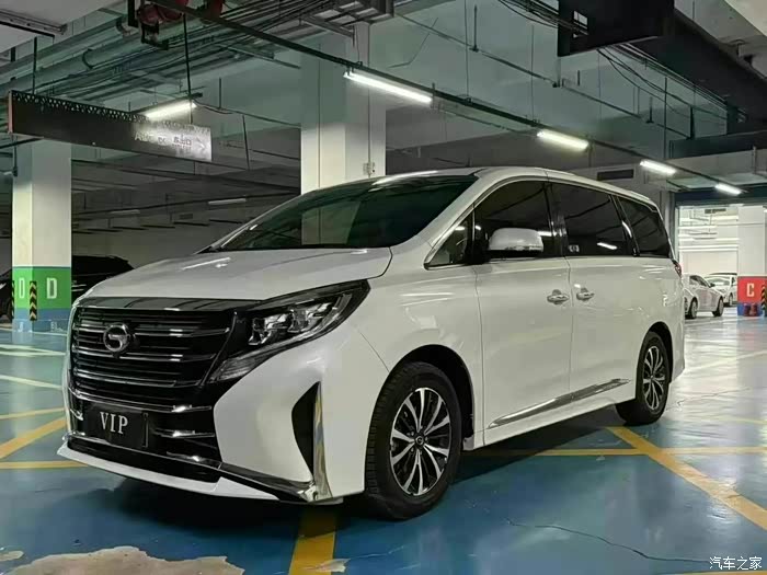 首付2万 全款16.98万 新到23年广汽传祺 m8 领秀系