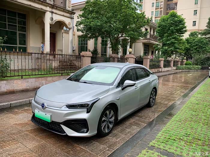 新收一台广汽埃安魅630 20年上牌 已行驶12w公里 车况