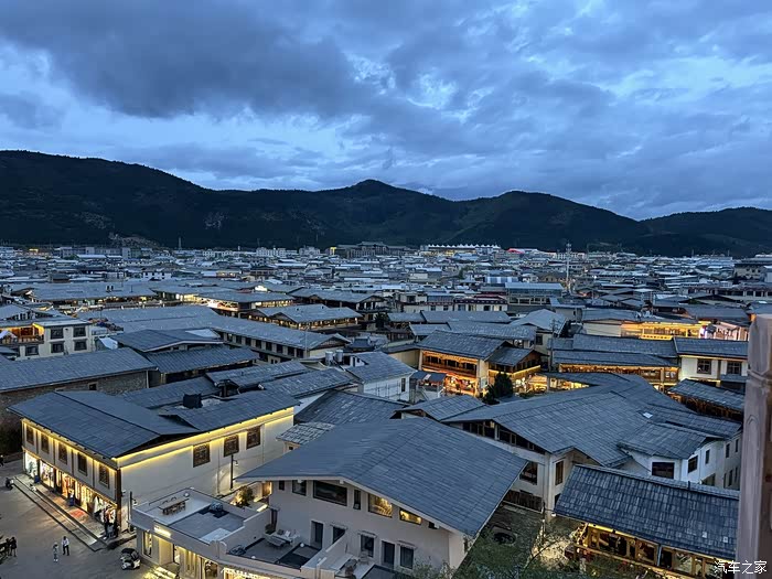 摩旅西藏,第一天昆明-香格里拉