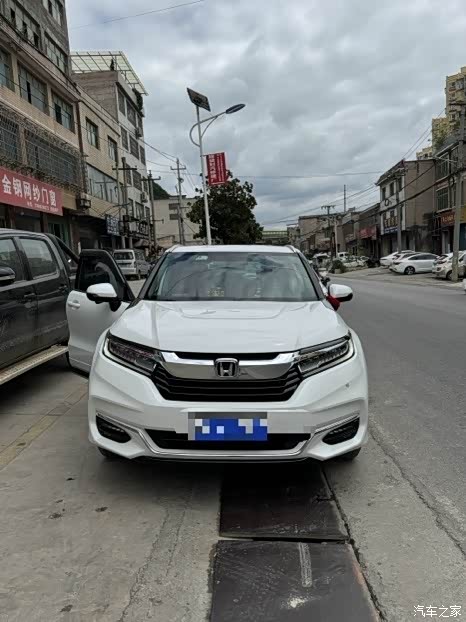 2021年本田冠道2.0t四驱,全顶天窗,车况好