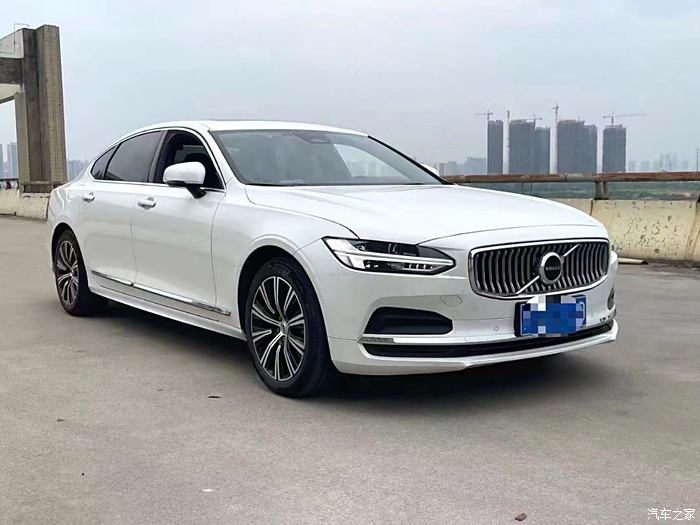 沃尔沃 2022款 s90 2.0t b5 智逸豪华版 原版