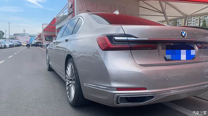 19年宝马740li豪华尊享 7万公里 原版原漆 本地一手车