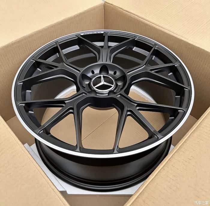 19寸奔驰全新锻造轮毂造型 感兴趣可以关注
