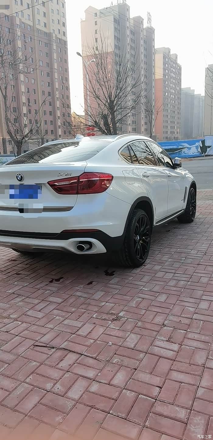 出售17年宝马x6个3.0领先 加装电吸门 bo音响 轮毂改